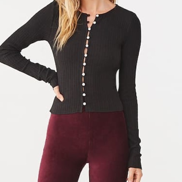 Ribbed pearl button shirt - Picture 2 of 8